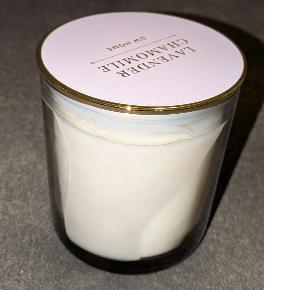 DW Home Lavender Chamomile Scented Candle 9oz Glass Jar Gold Trim Lid 5049 NEW
